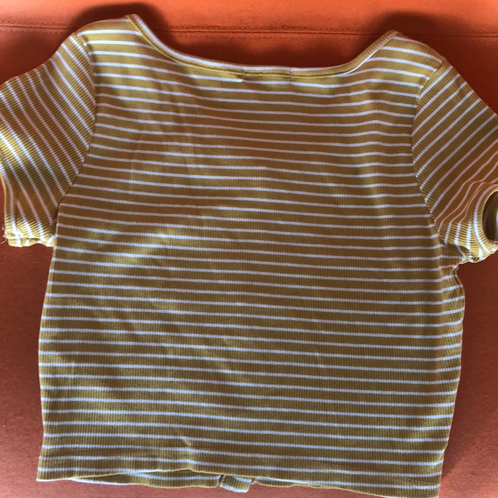 Top - Picture 5 of 8